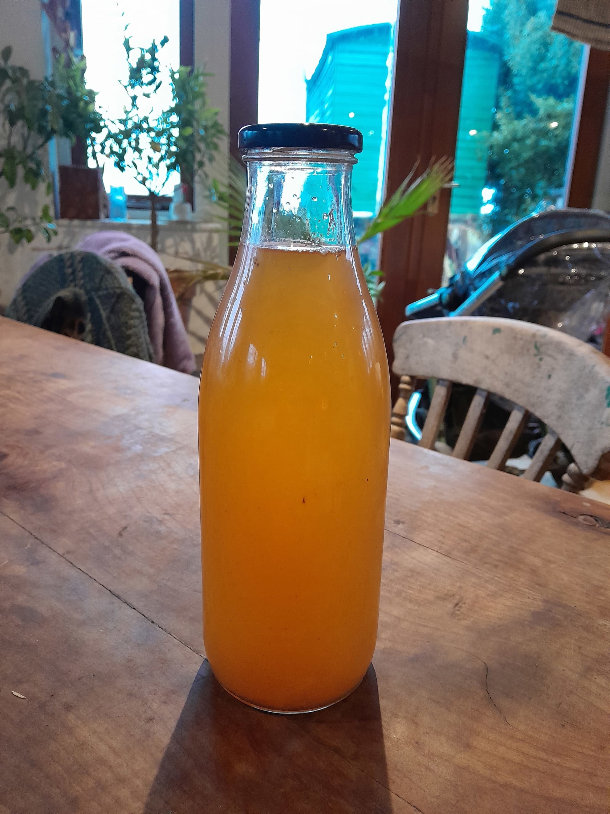 Apple juice